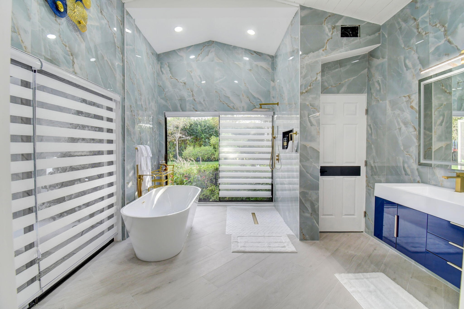 2nd master bathroom
