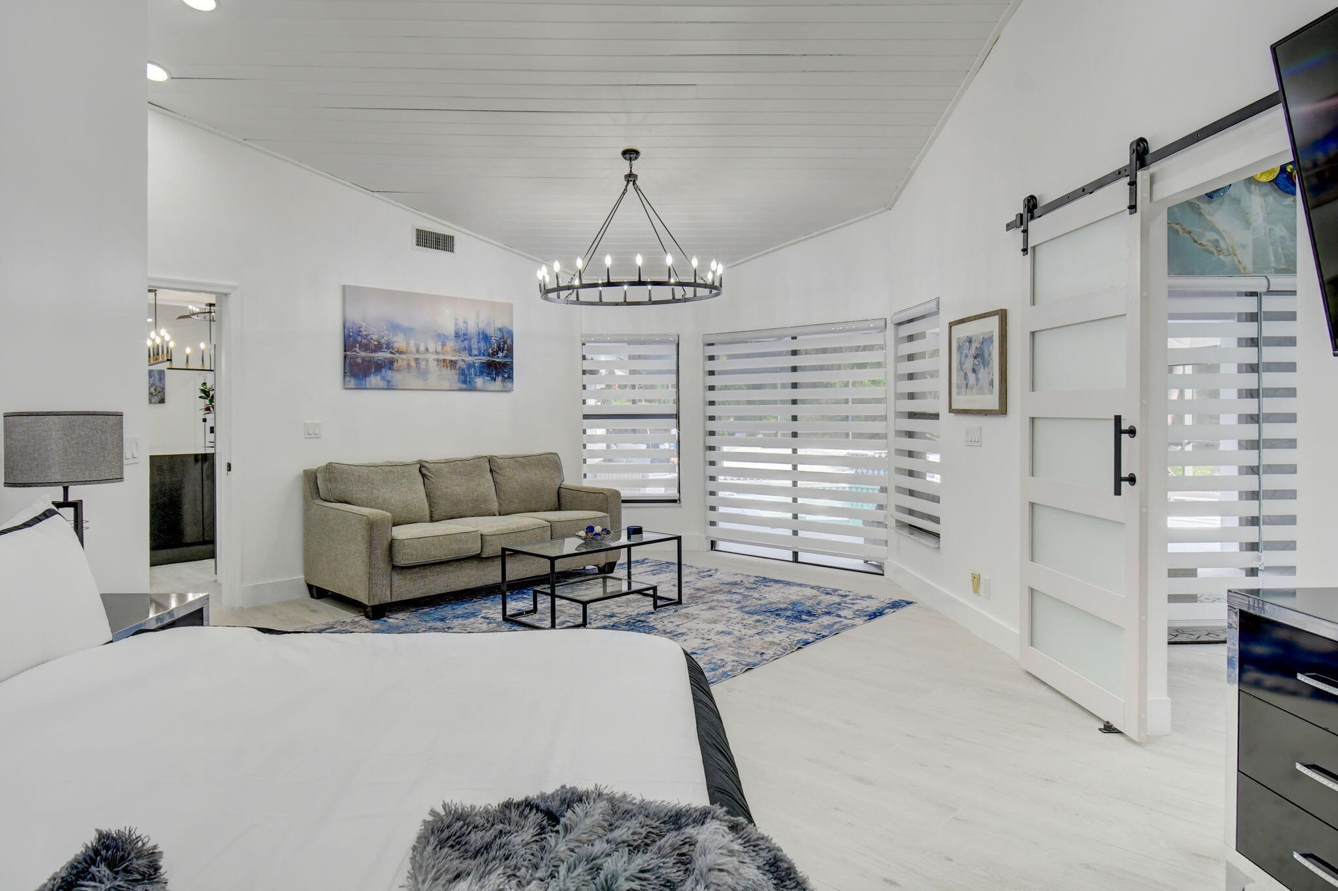 2nd master bedroom