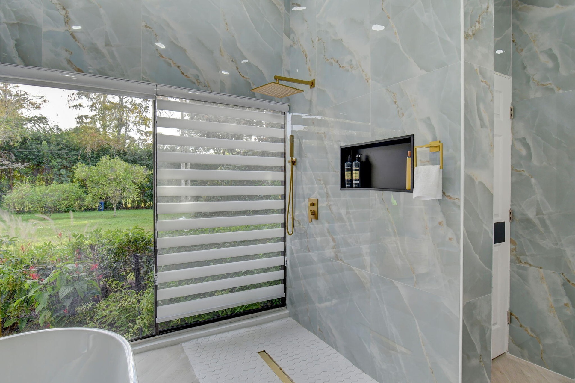 2nd master bathroom