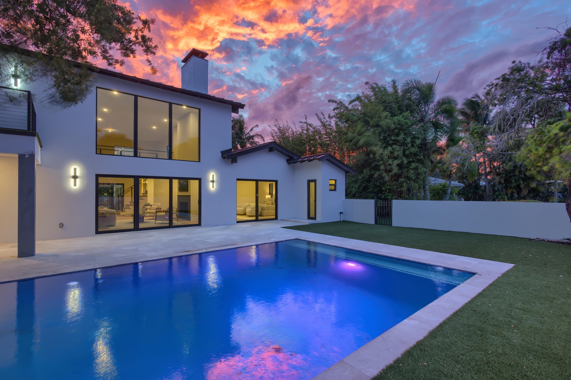 Pool Twighlight