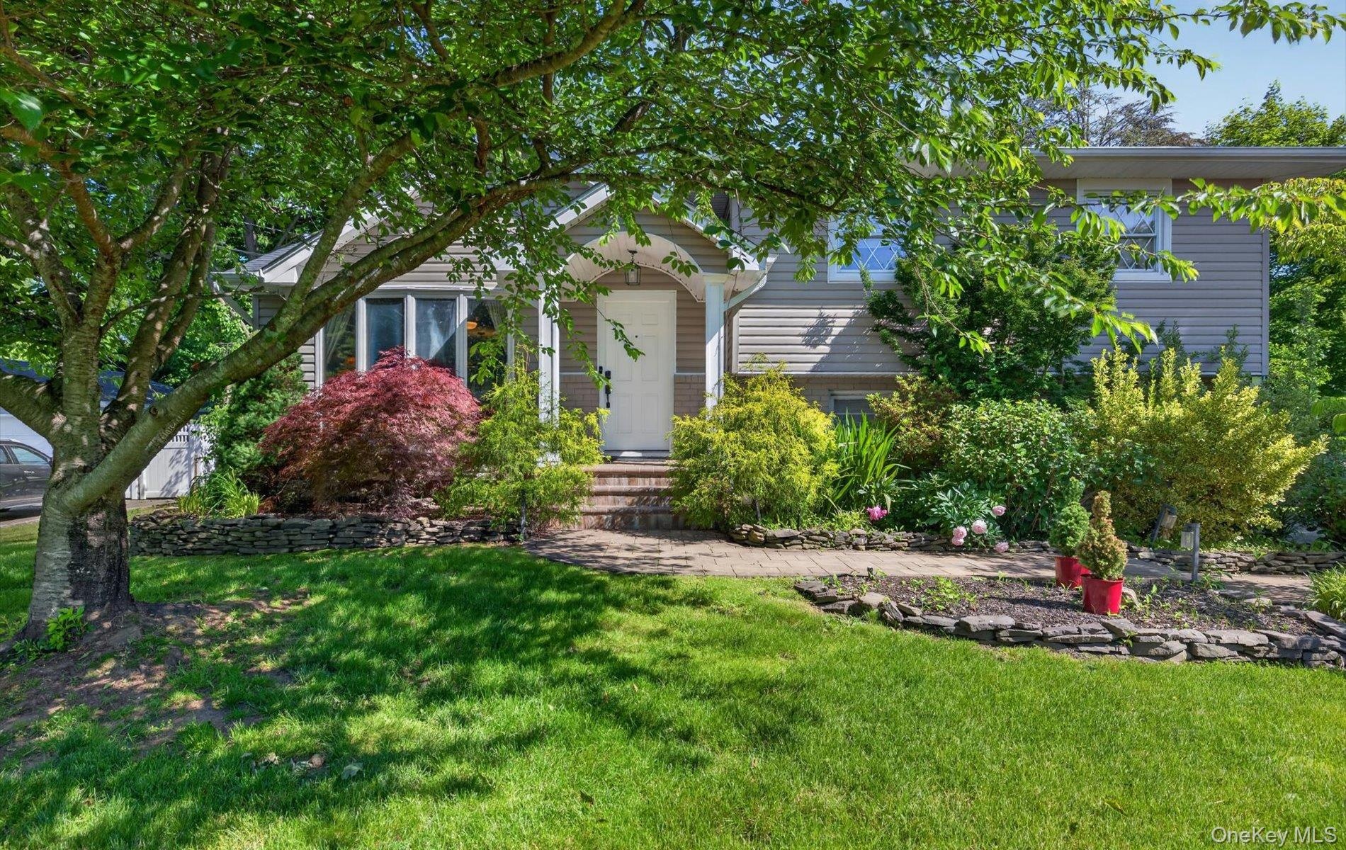Front Entry/Landscaping