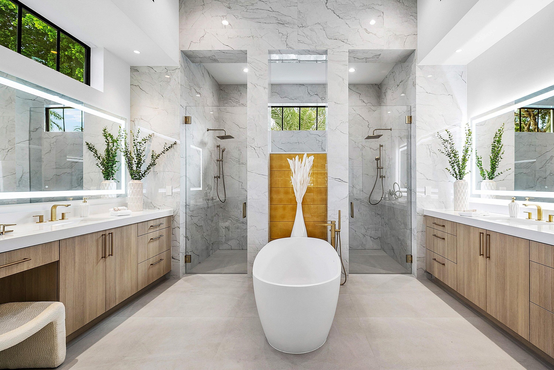 Luxury primary bath, dual shower