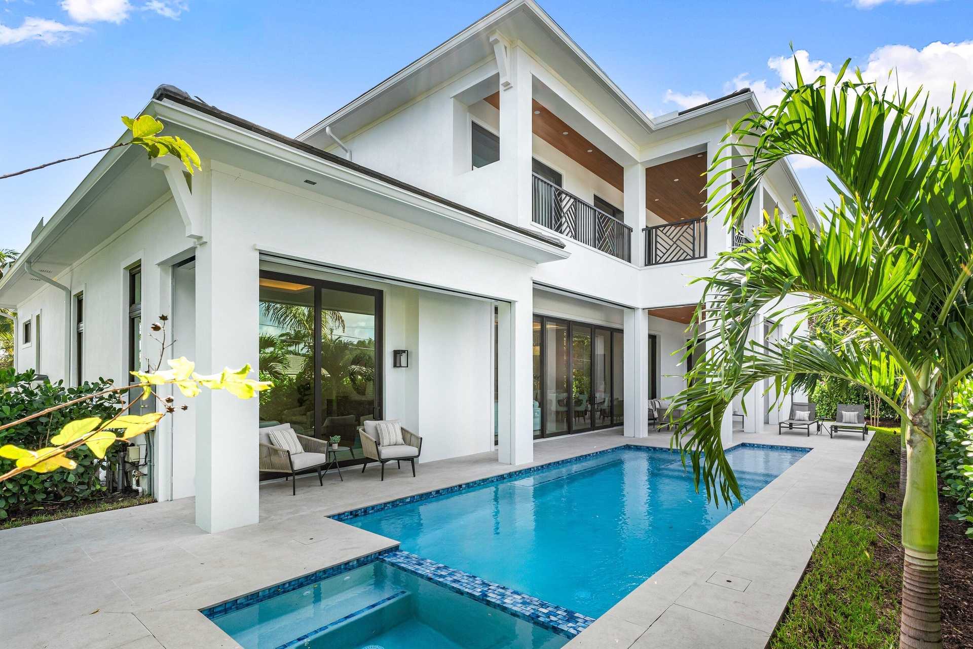 Pool & Spa