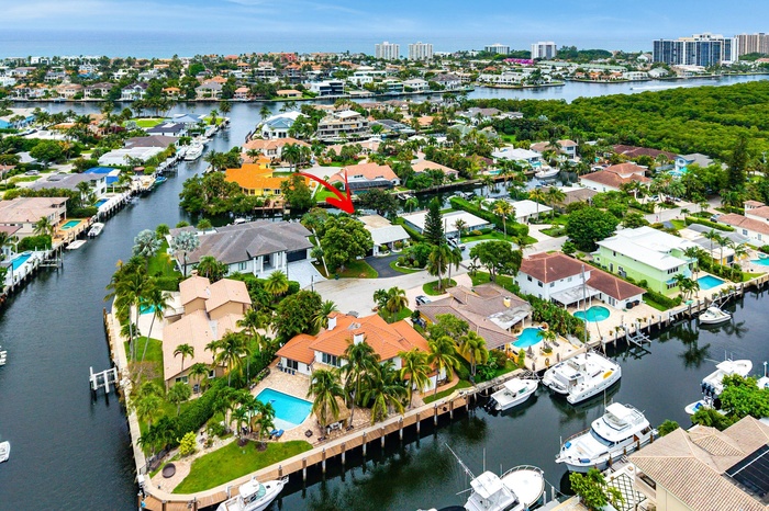 042-5660NassauDrive-BocaRaton-FL-33487-S