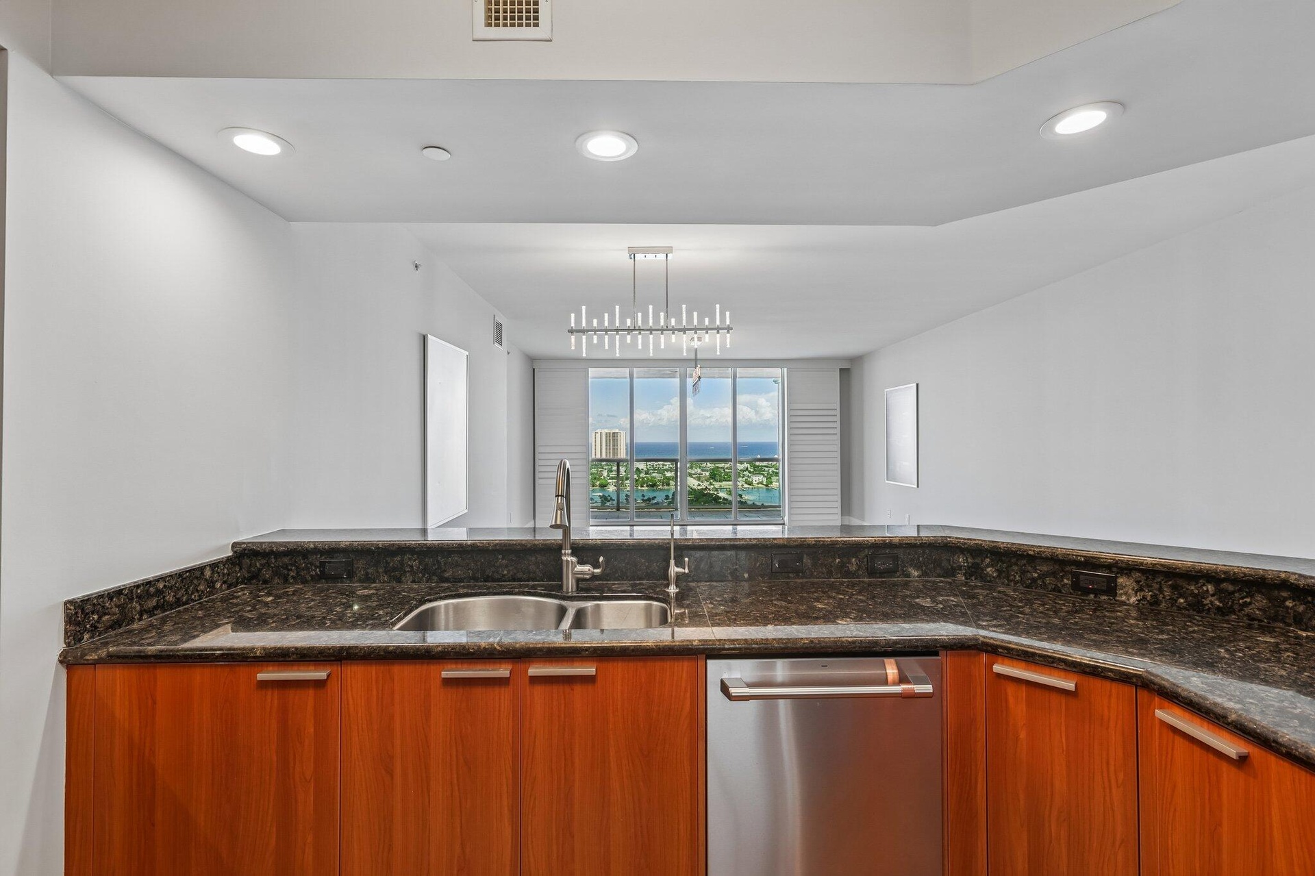 10-web-or-mls-Lake Shore Dr 2508-S2105-0