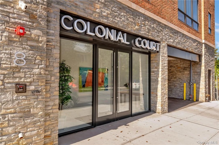 ENTRANCE OF BUILDING