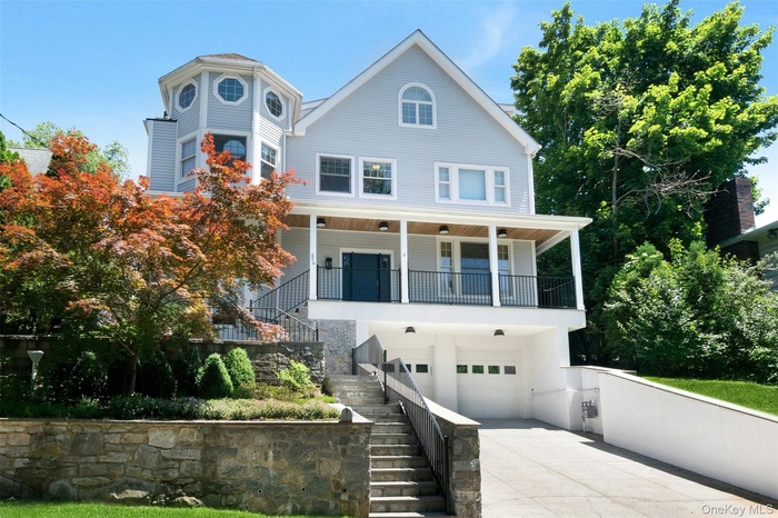 Welcome to 624 Timpson Street