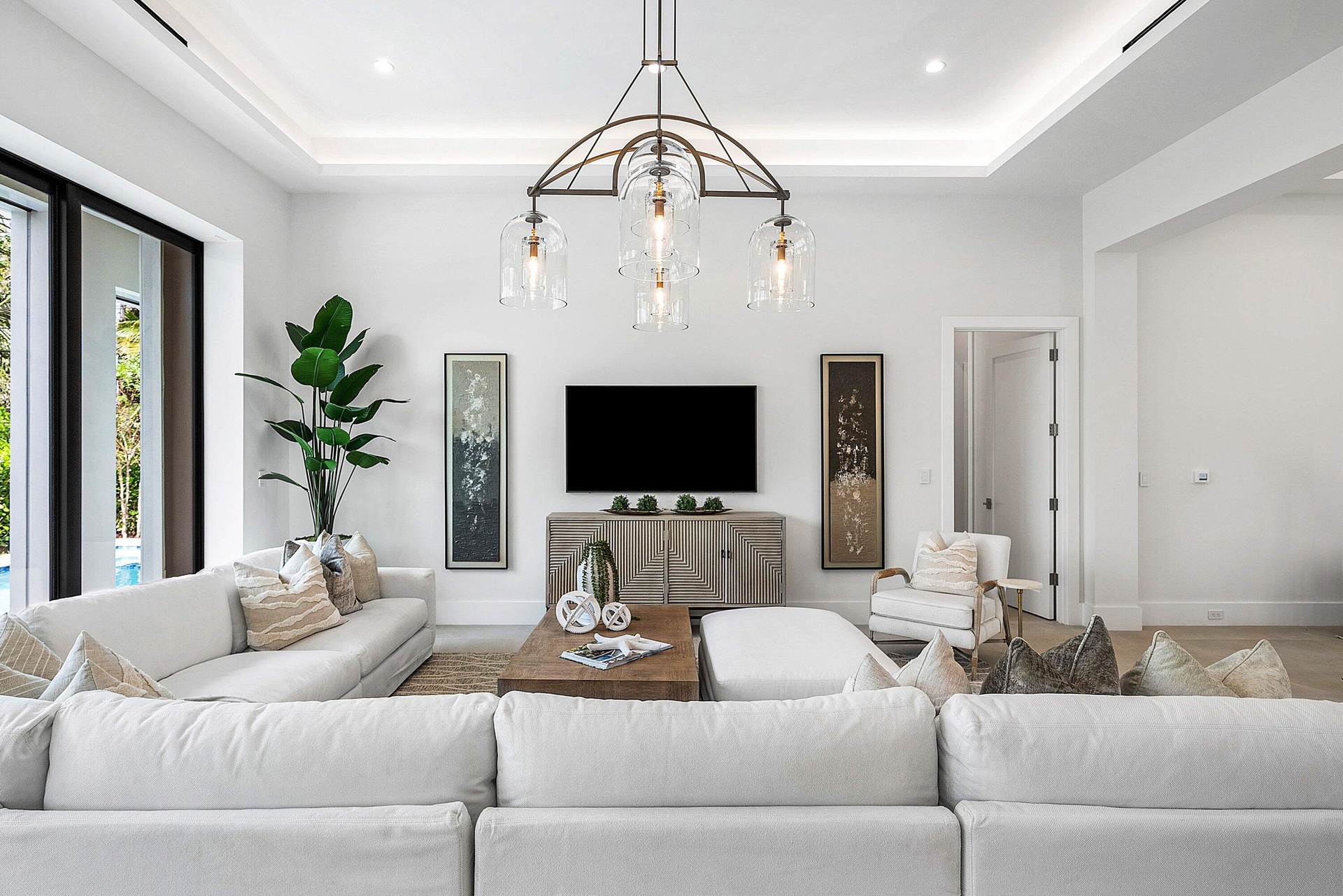 Ample space in main living room