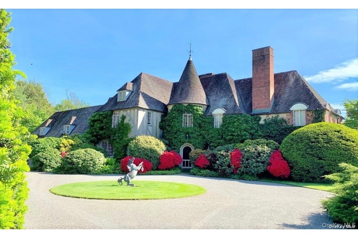 Estate Front Entrance