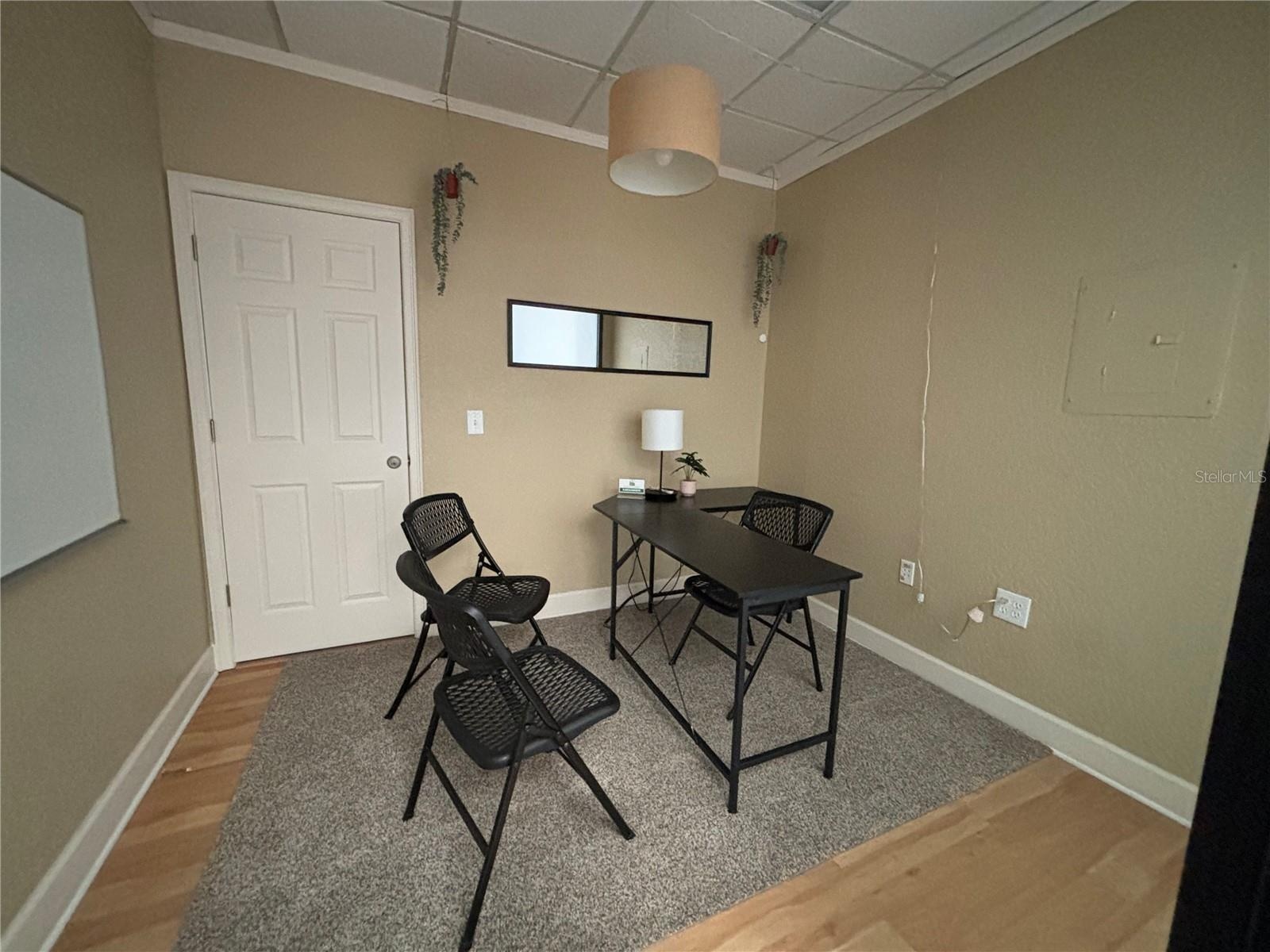 Office 4
