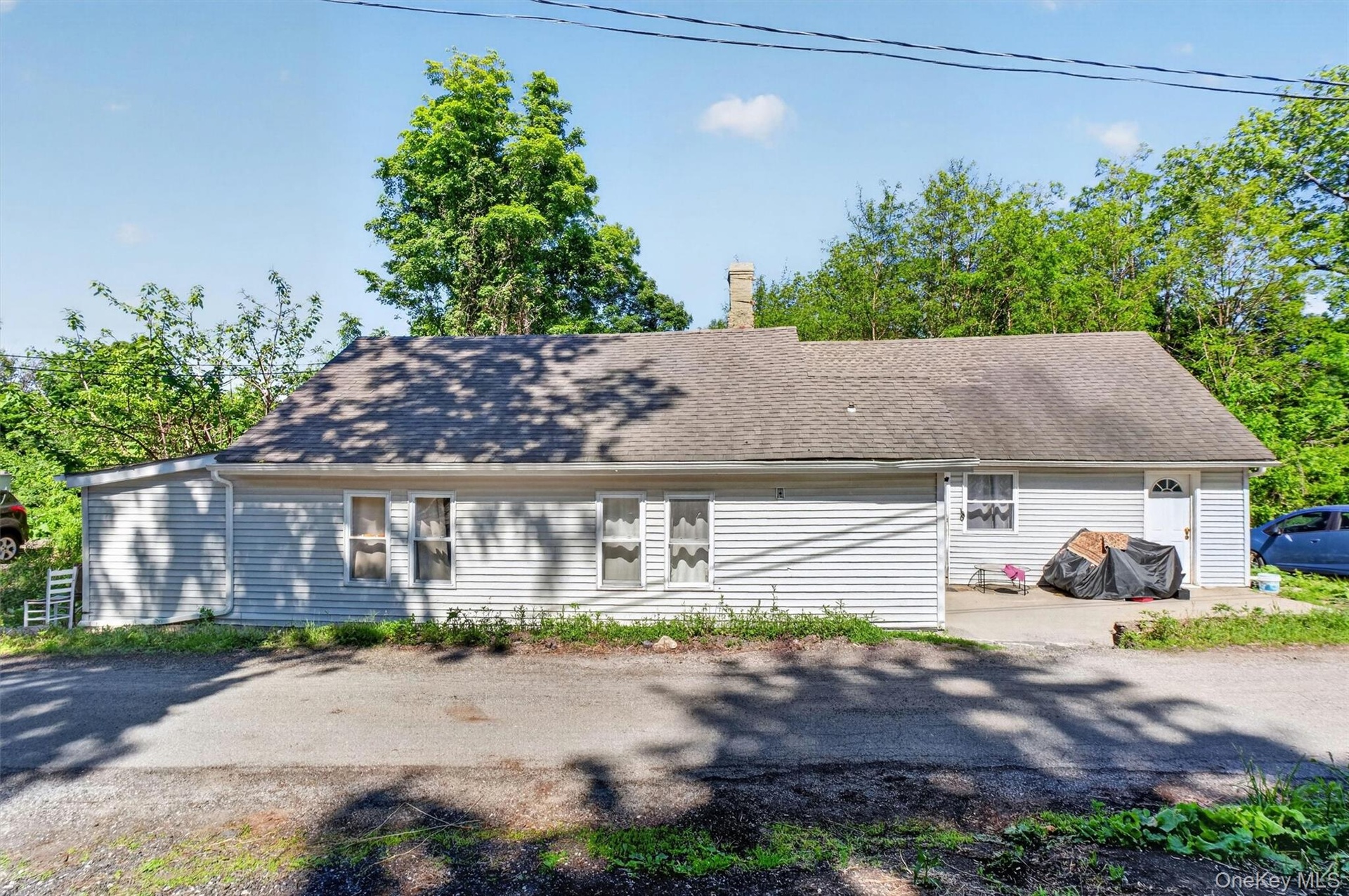 Front view of 46 Bowen Court.