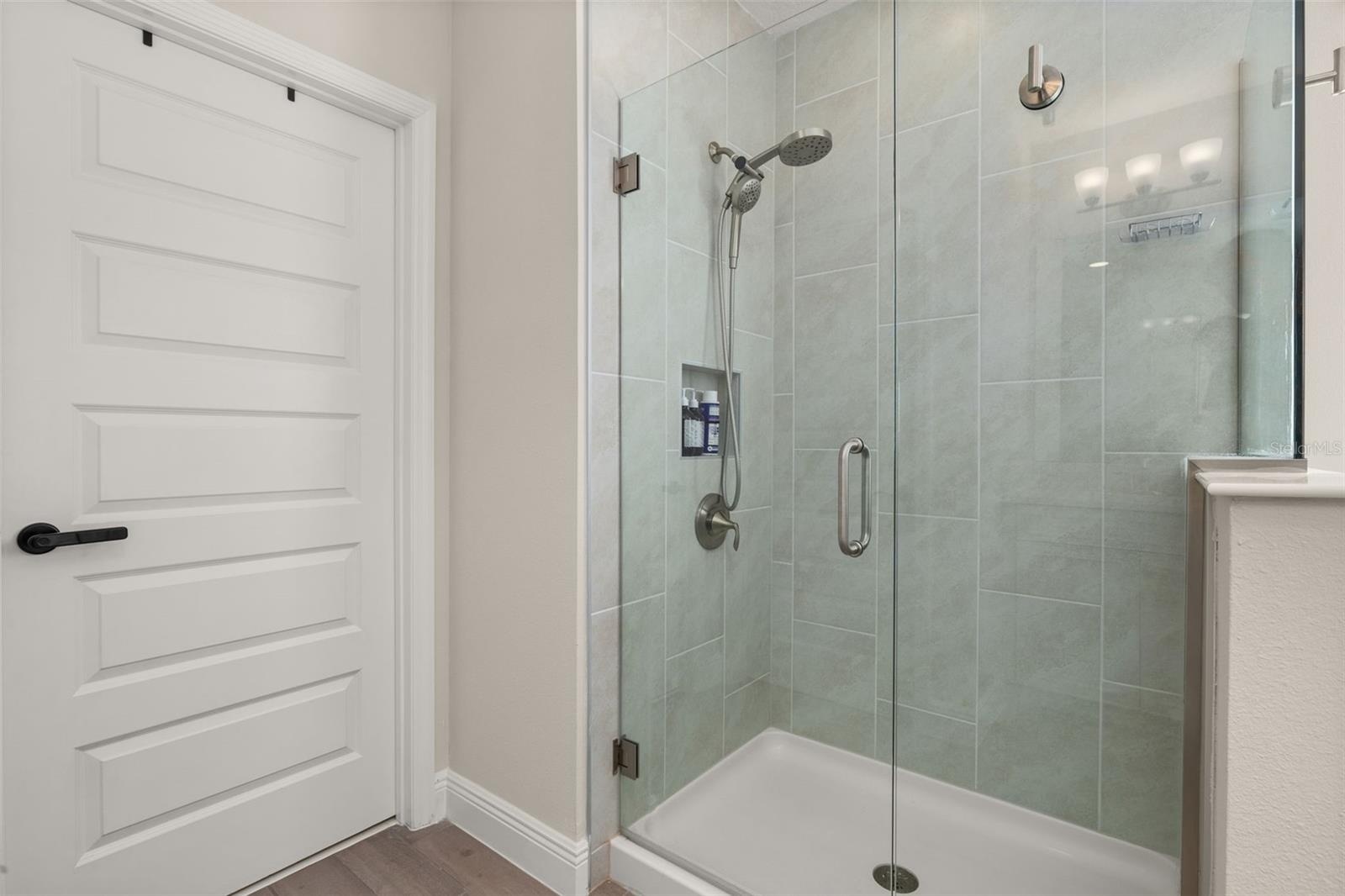 framless shower