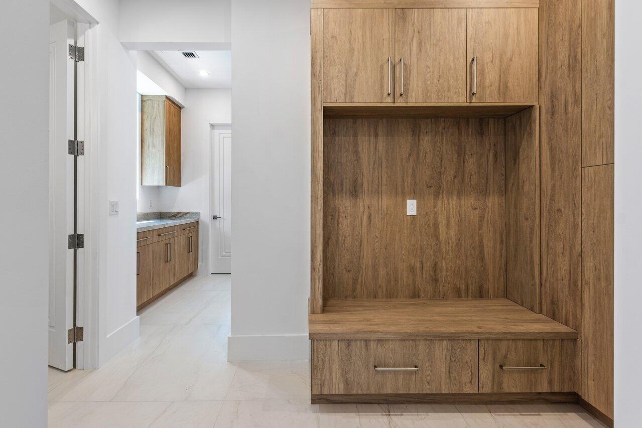 108-3100PalmDrive-DelrayBeach-FL-33483-S