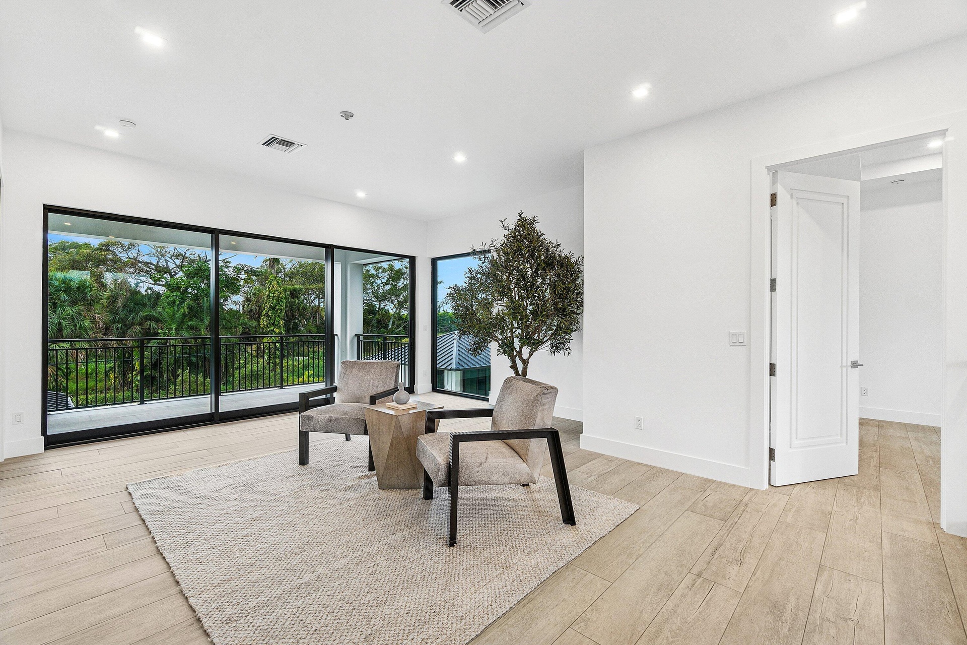 021-3100PalmDrive-DelrayBeach-FL-33483-S