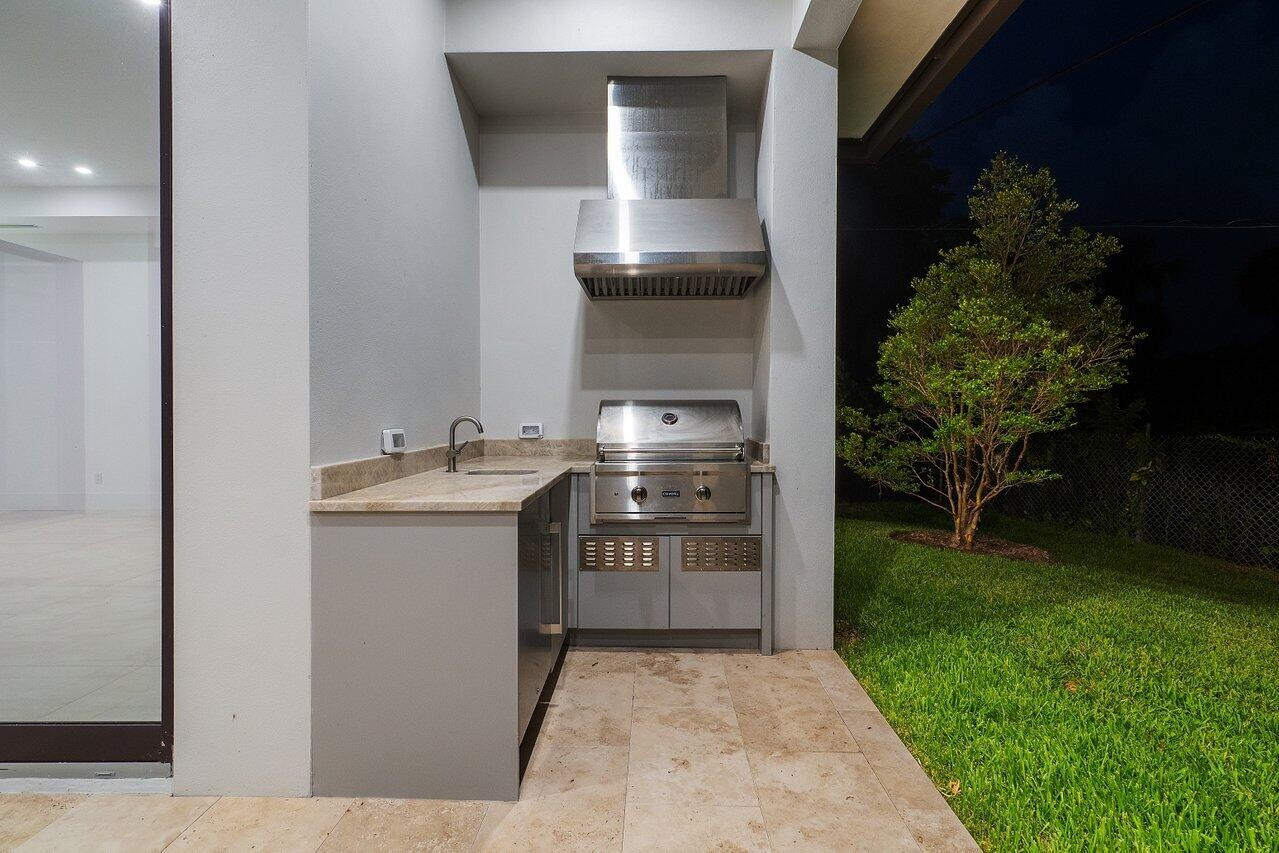 085-3100PalmDrive-DelrayBeach-FL-33483-S