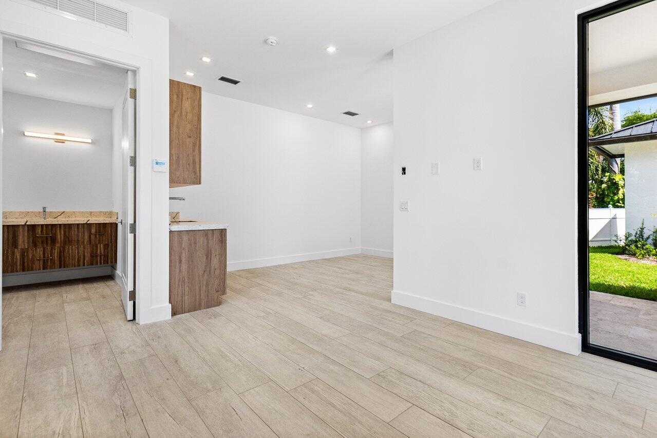 147-3100PalmDrive-DelrayBeach-FL-33483-S