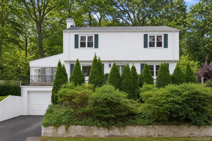 Welcome to 20 Dorchester Drive