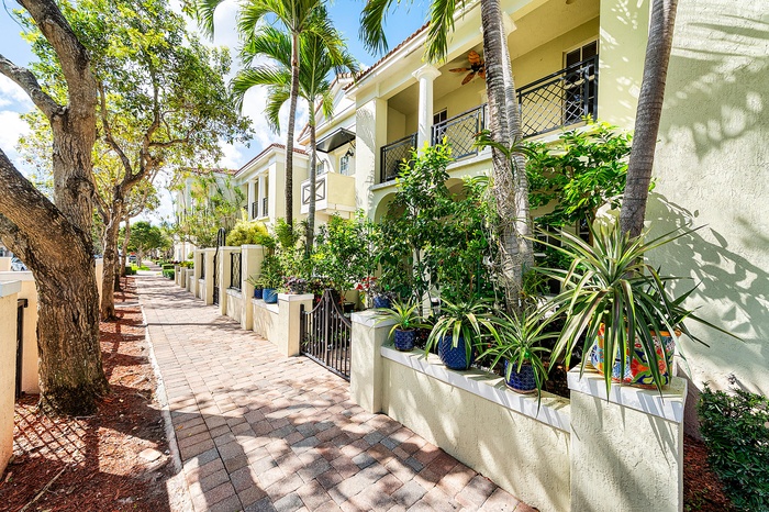 003-704Northwest83rdPlace-BocaRaton-FL-3