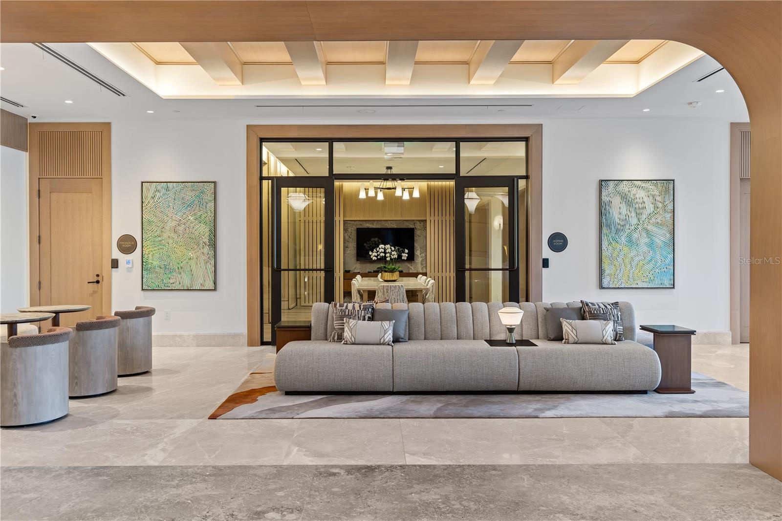 Florian Park Amenities: A Welcomed Arrival. The stage is set for your much-anticipated entrance. A porte-cochere will lead to the open-air lobby, staf
