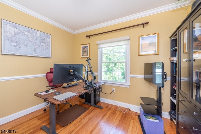 1st Fl Office