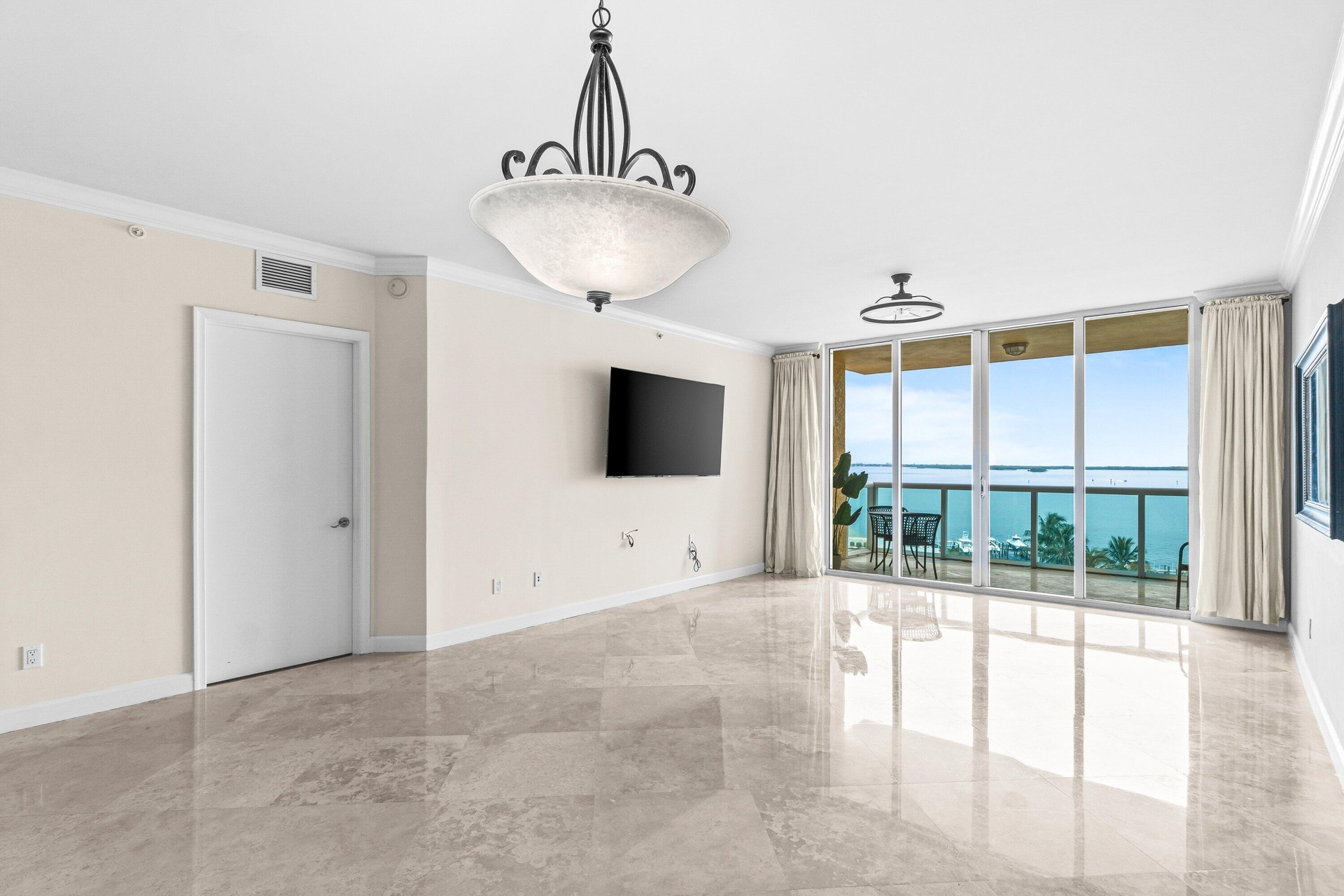 Open Living Area
