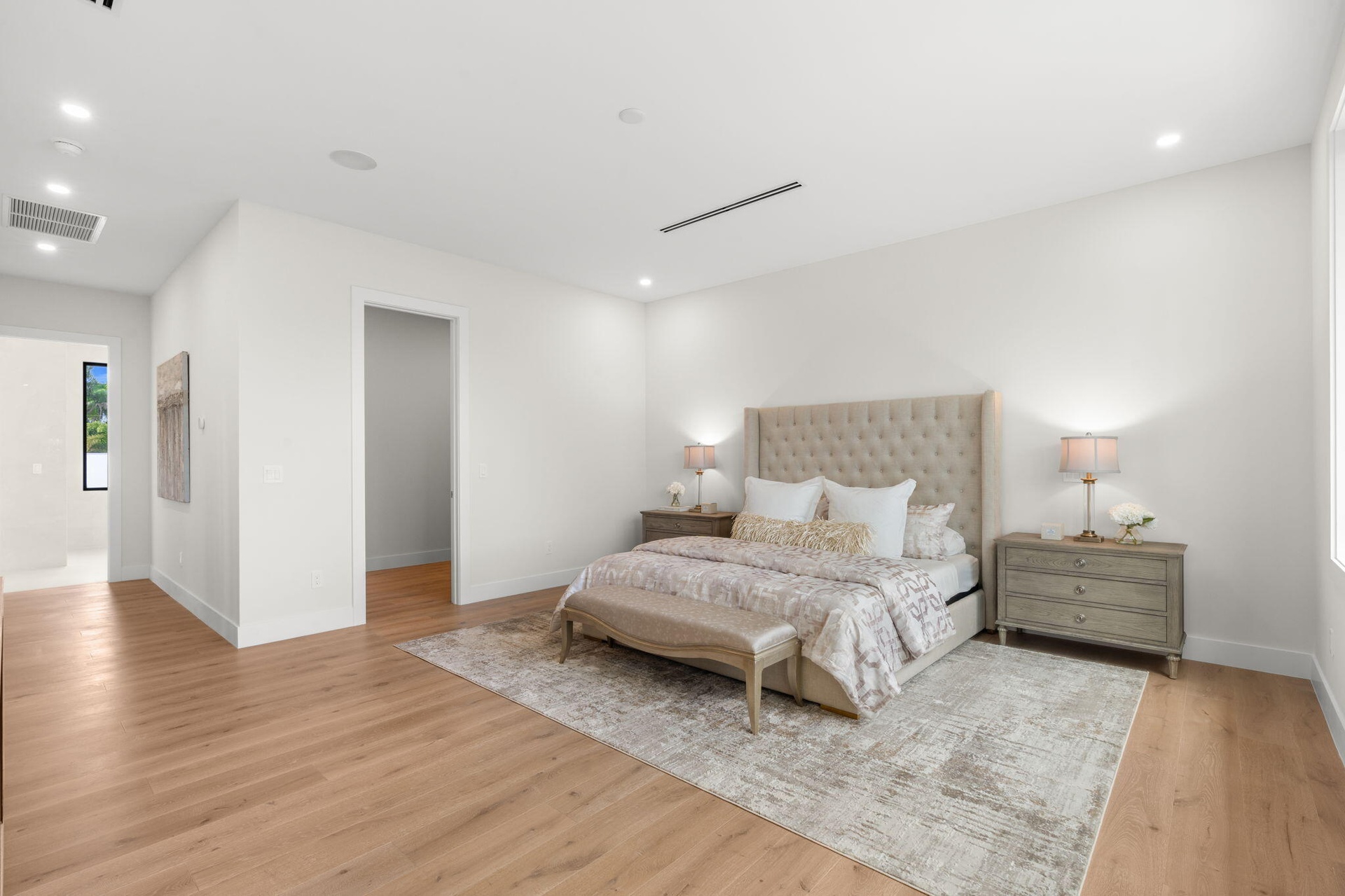 53-web-or-mls-2406 NE 13th Ct Fort Laude