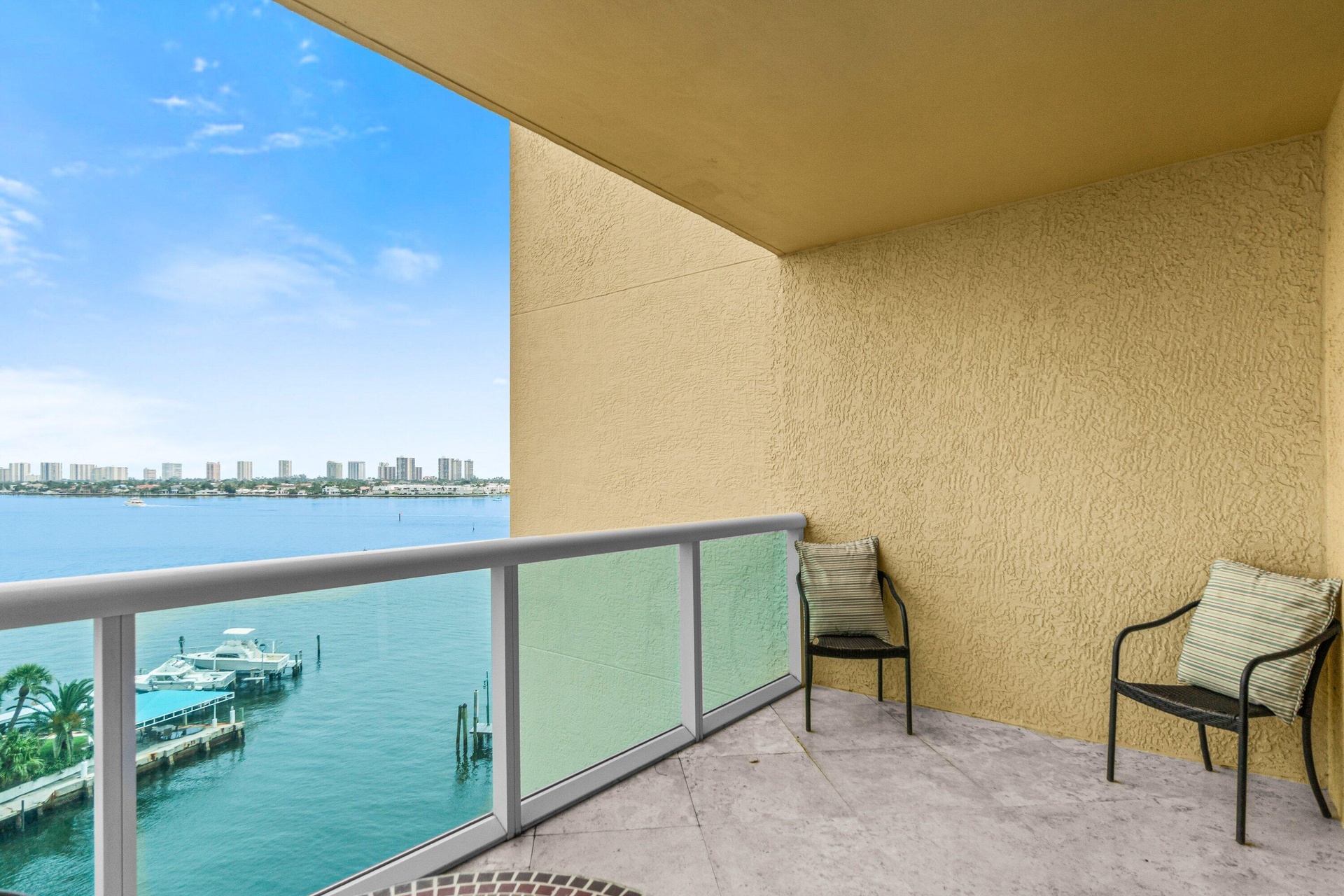 Private Covered​​‌​​​​‌​‌​​​​‌​​‌​​​‌​‌​​‌‌​‌​​ Patio