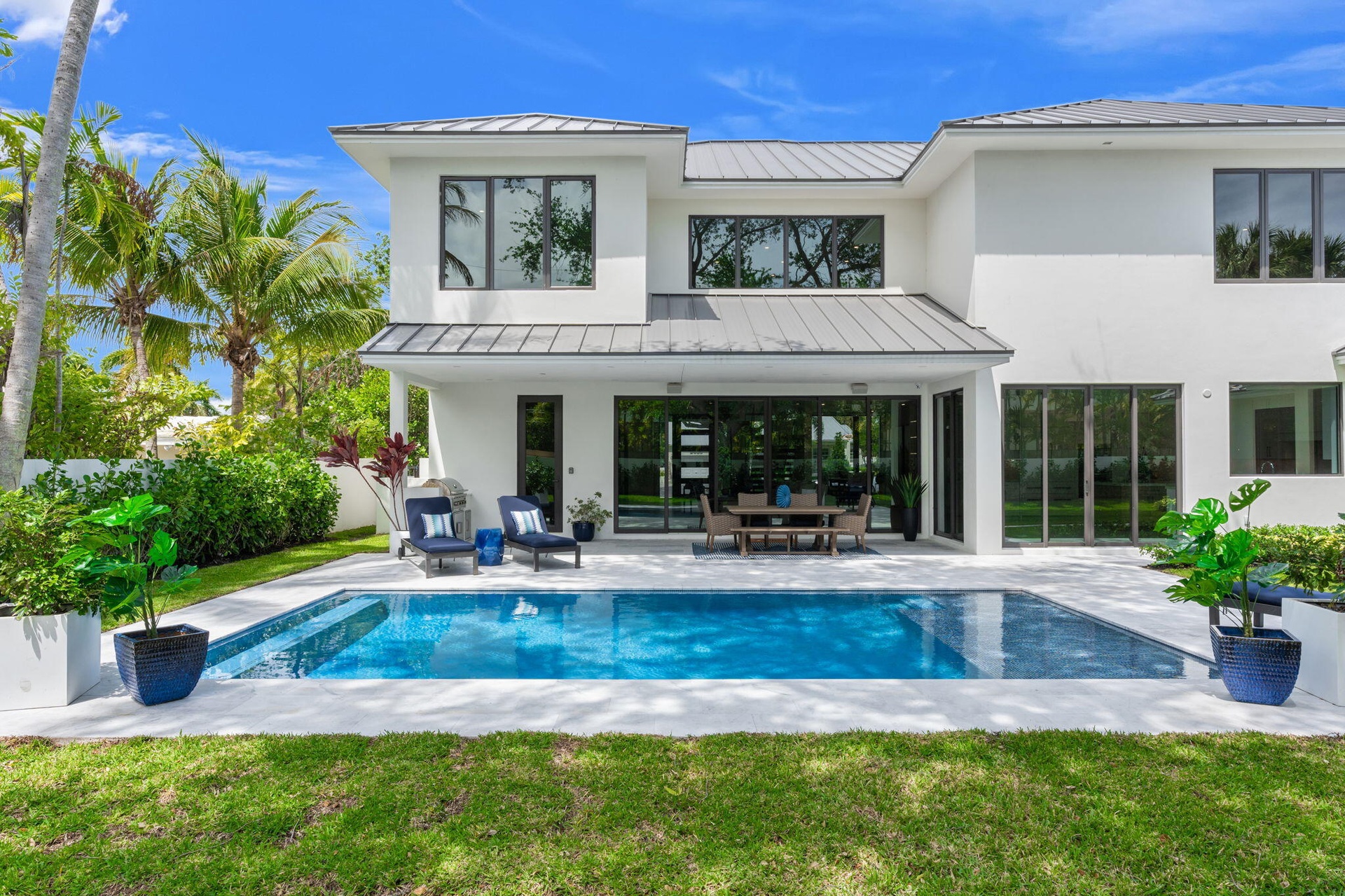 37-web-or-mls-2406 NE 13th Ct Fort Laude