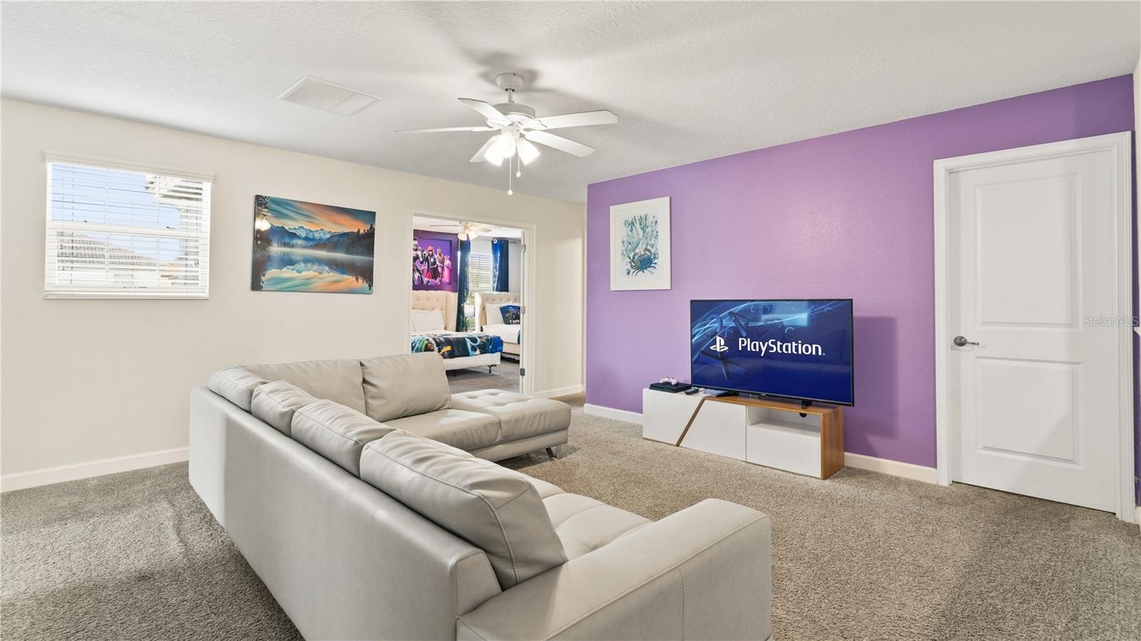 2ND LIVING ROOM UPSTAIRS