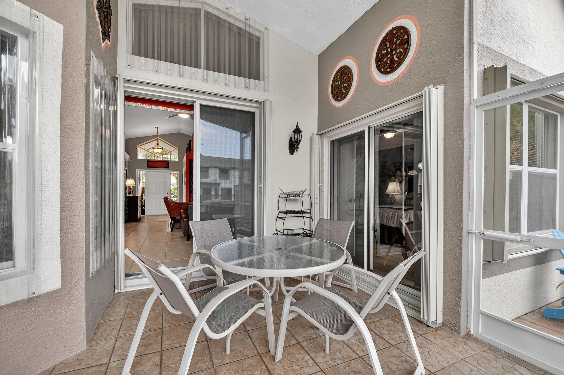 Covered & Screened Patio