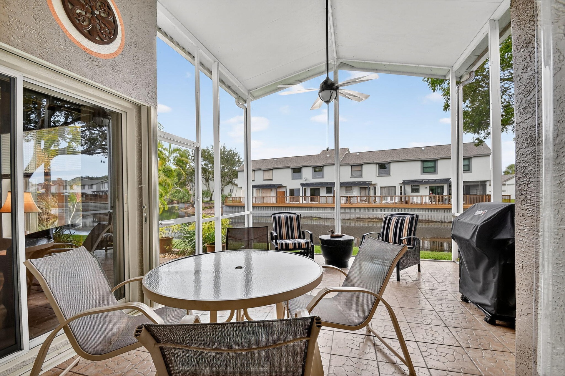 Covered & Screened Patio