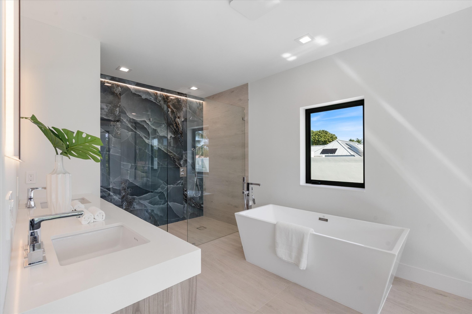 23-508 NE 9th Ave Ft. Lauderdale, FL-119