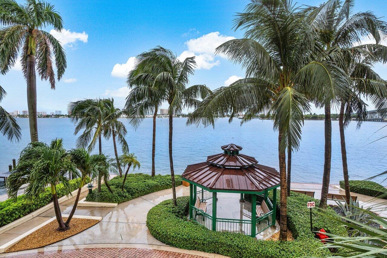 pet friendly gazebo