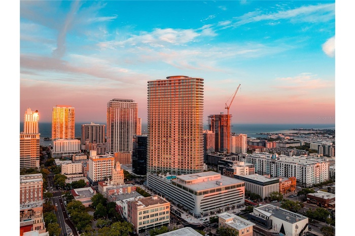 Residences at 400 Central