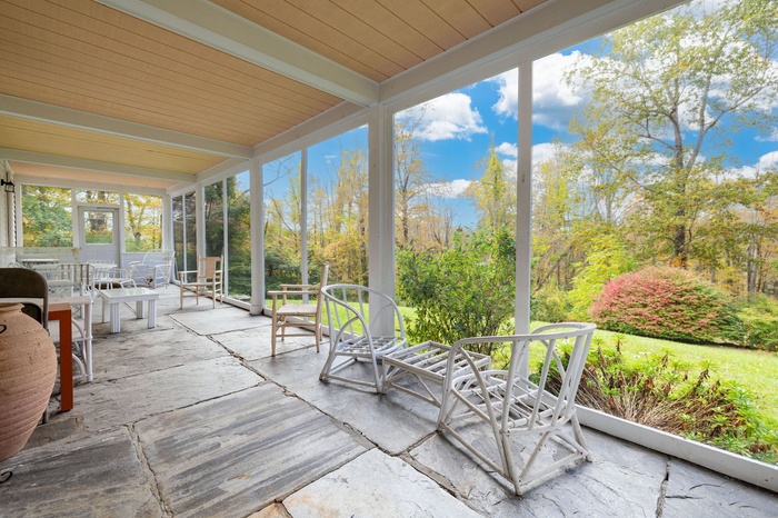 Screened Porch