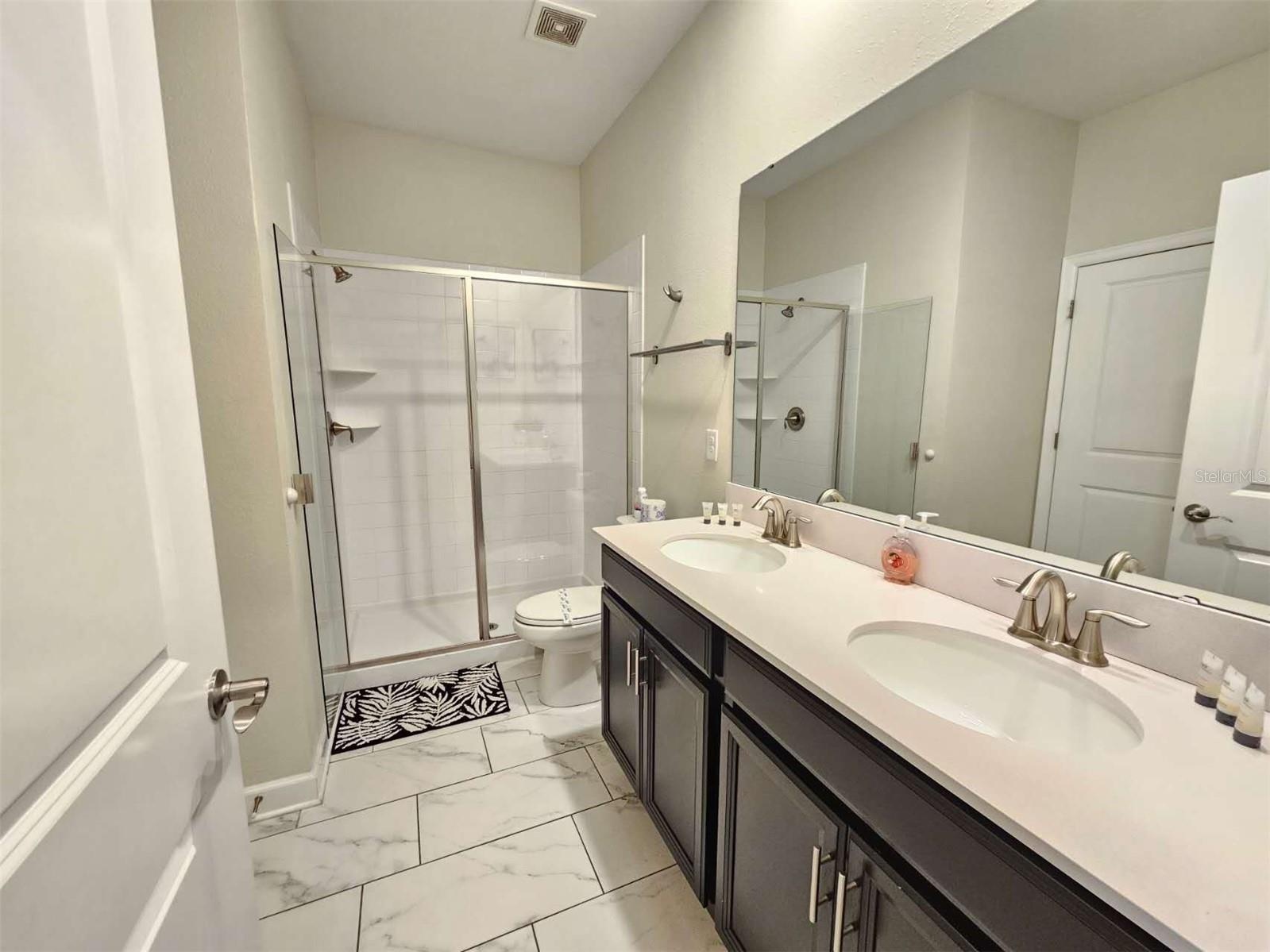 4th Bathroom