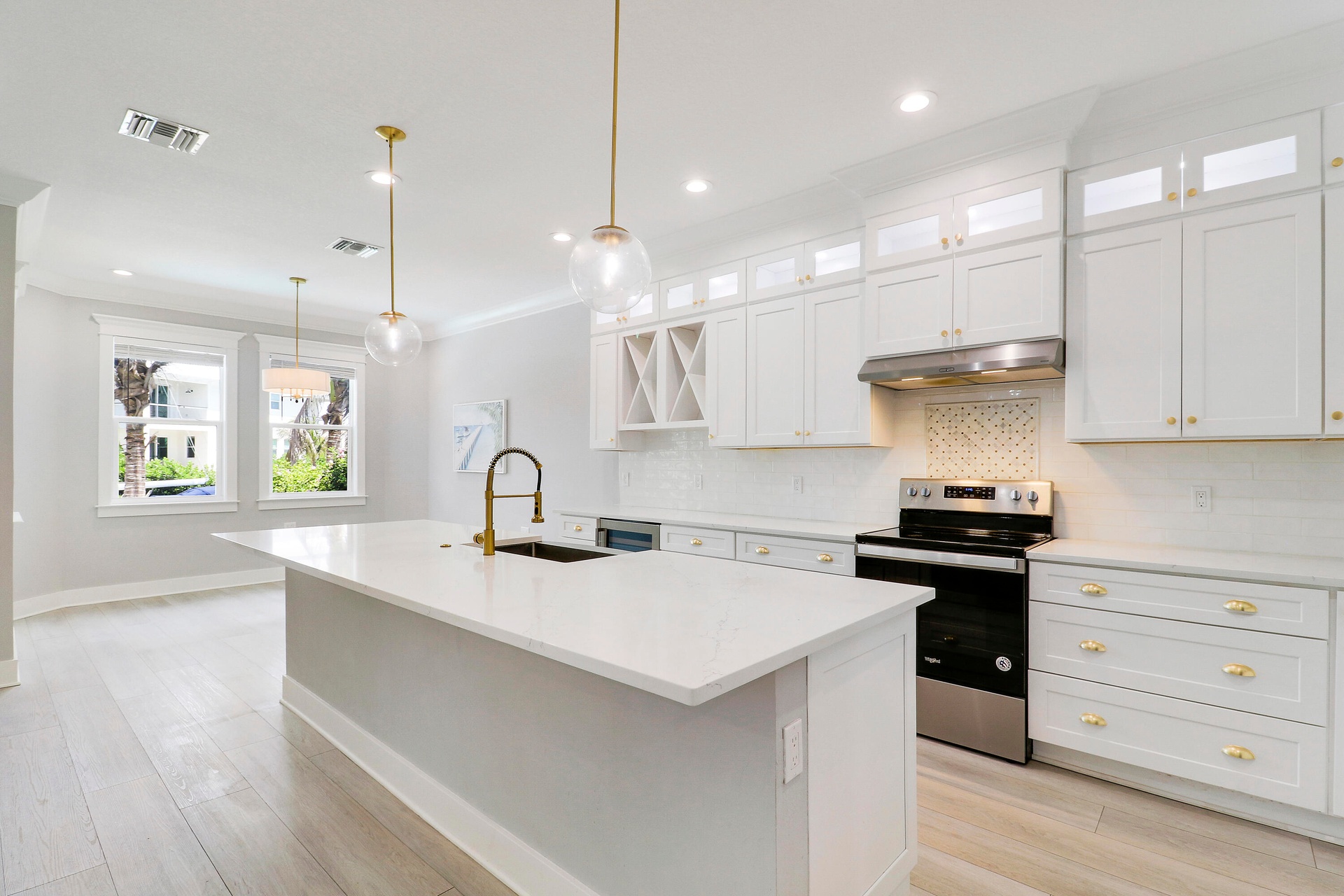 kitchen/dining