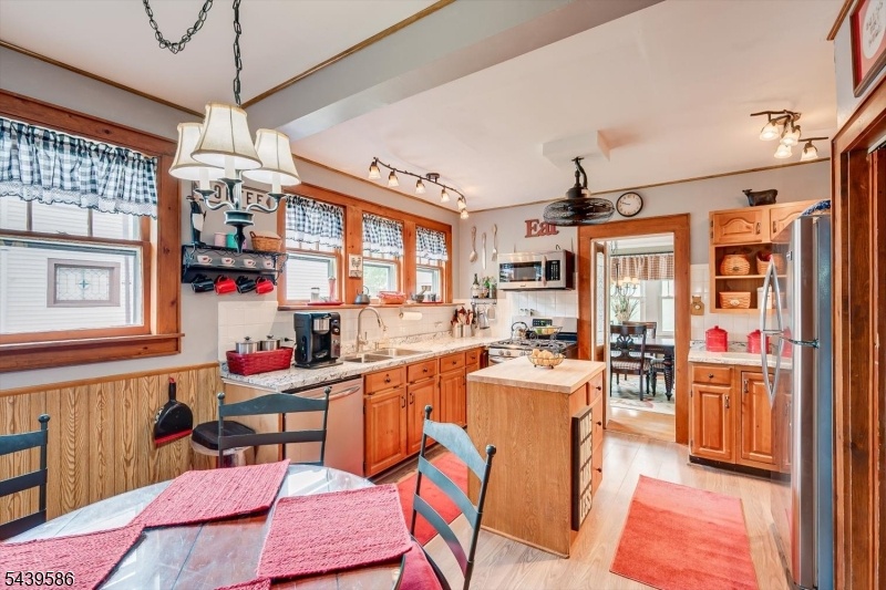 Kitchen 4