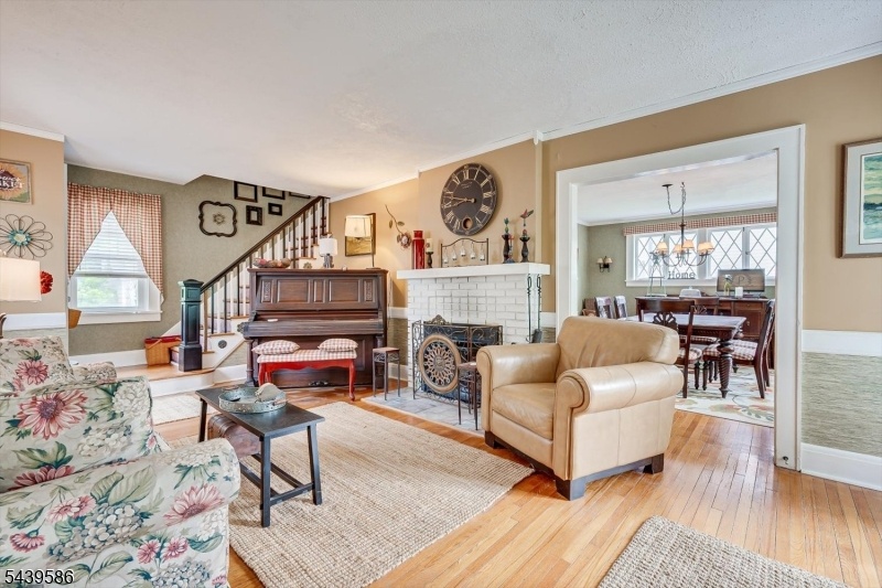 Living Room 2