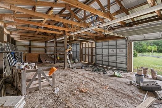 workshop/garage