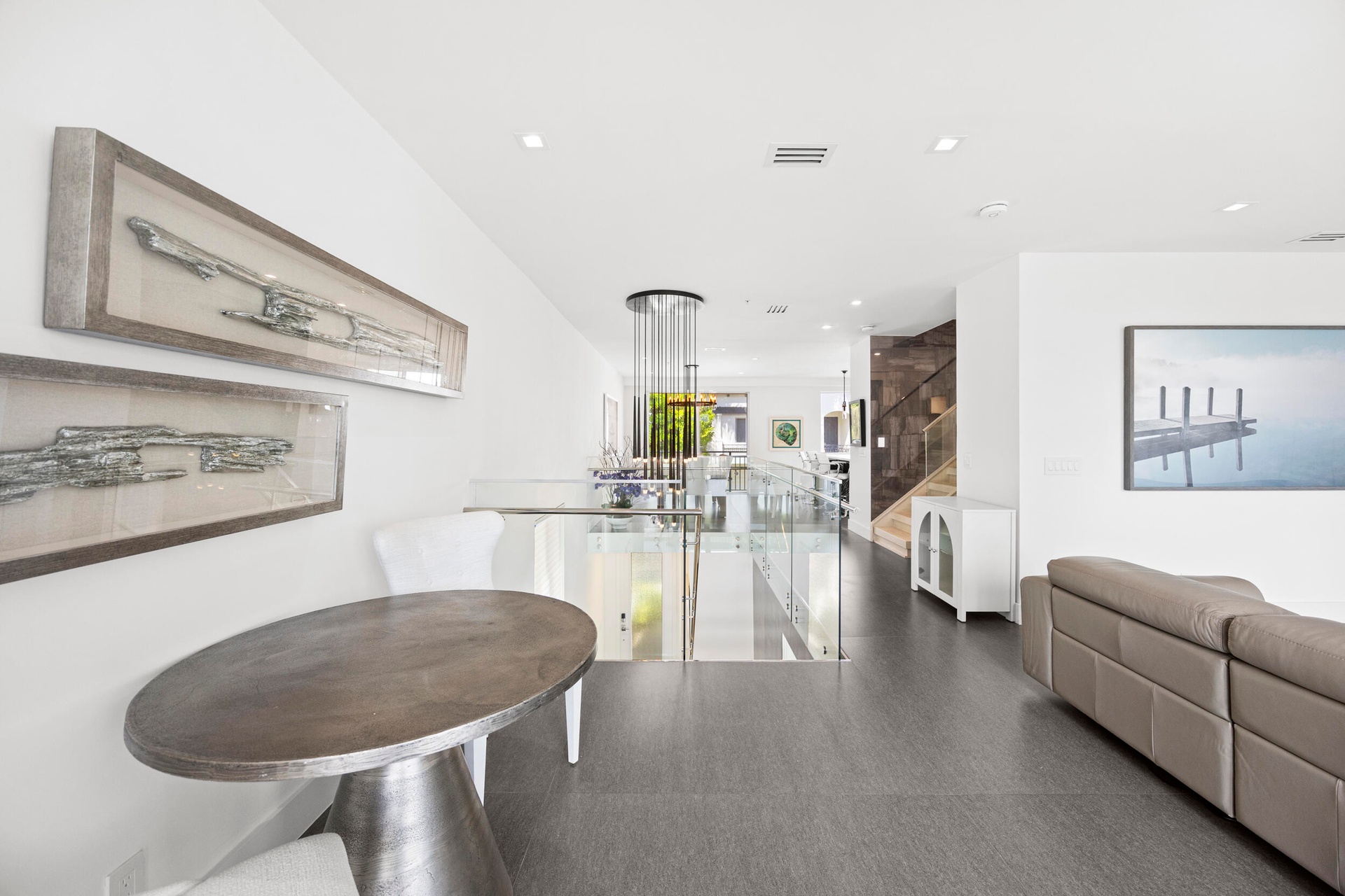 2nd Floor Living Room