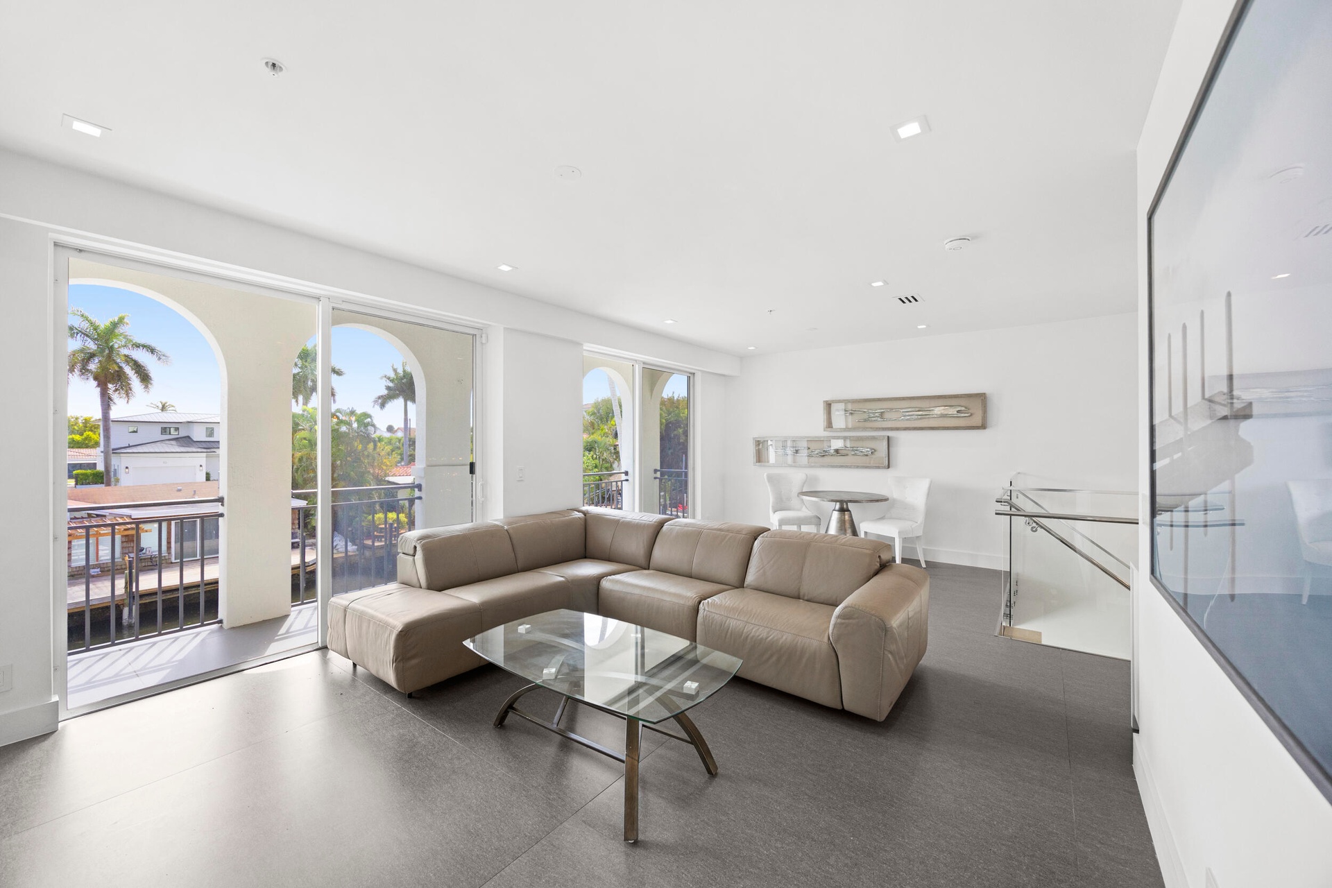 2nd Floor Living Room