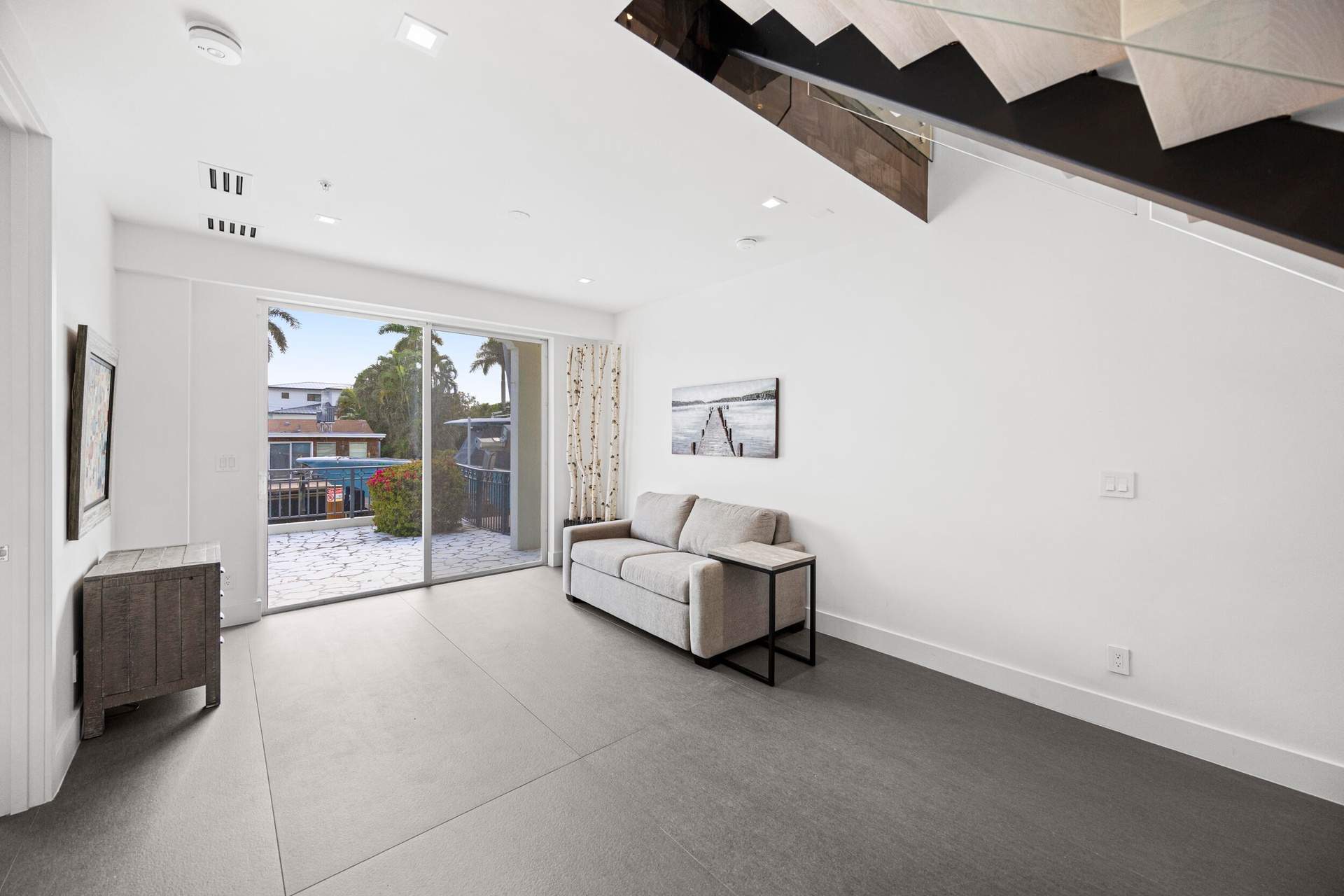 1st Floor Living Room