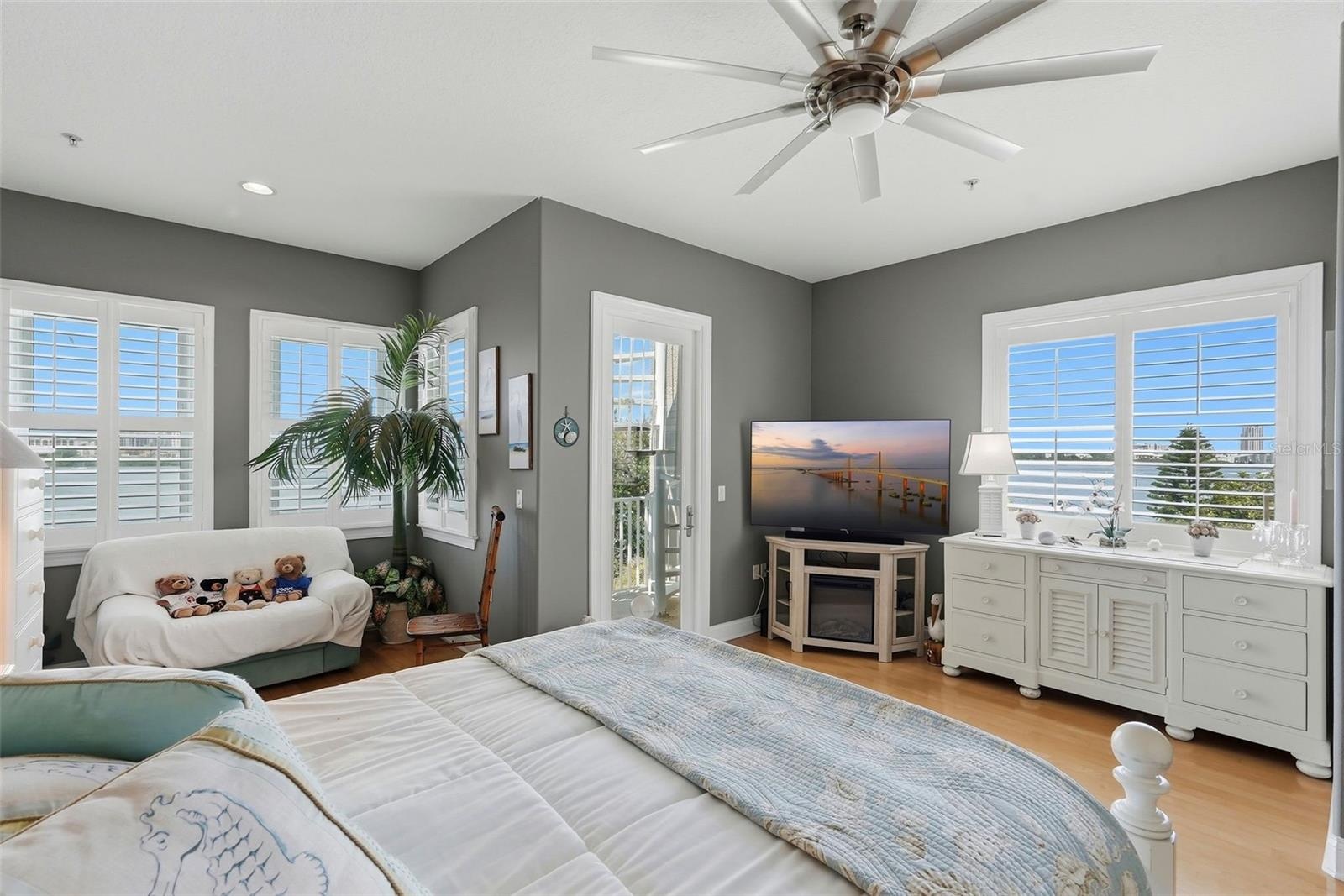 A most charming seaside master! Spiral stairway leads to rooftop terrace.