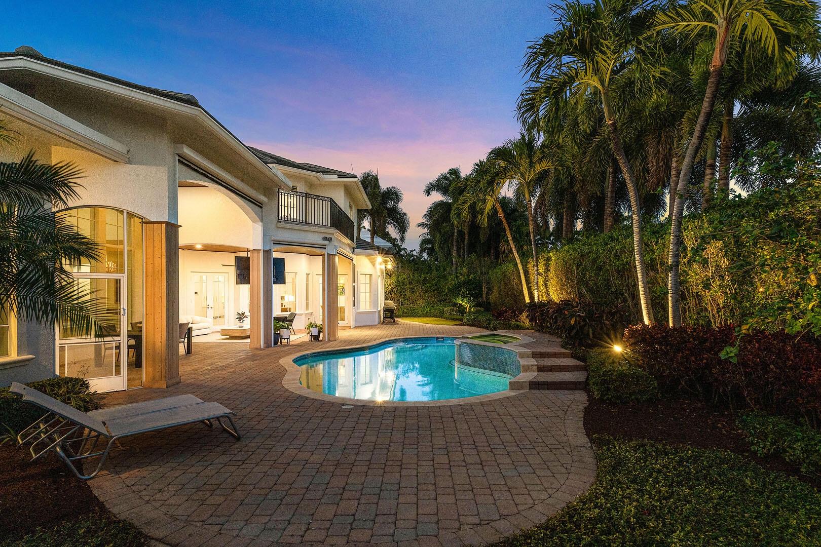 2310_West_Silver_Palm_Road_Dusk_07