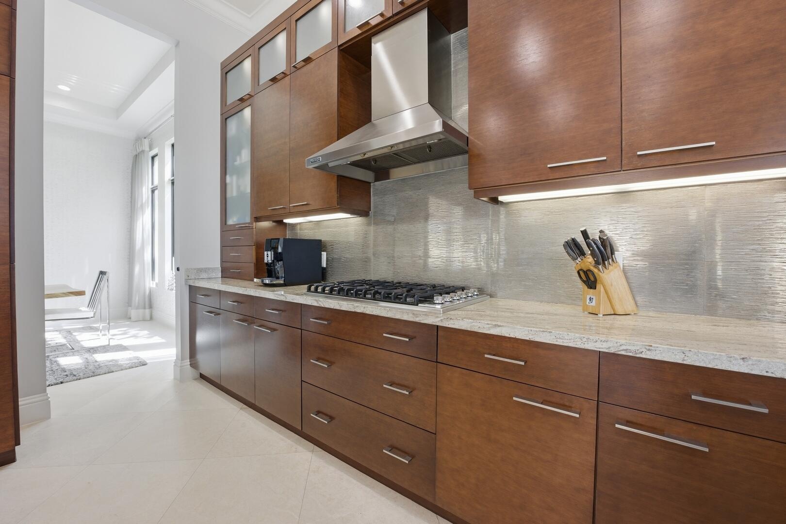 Under Cabinet Lighting