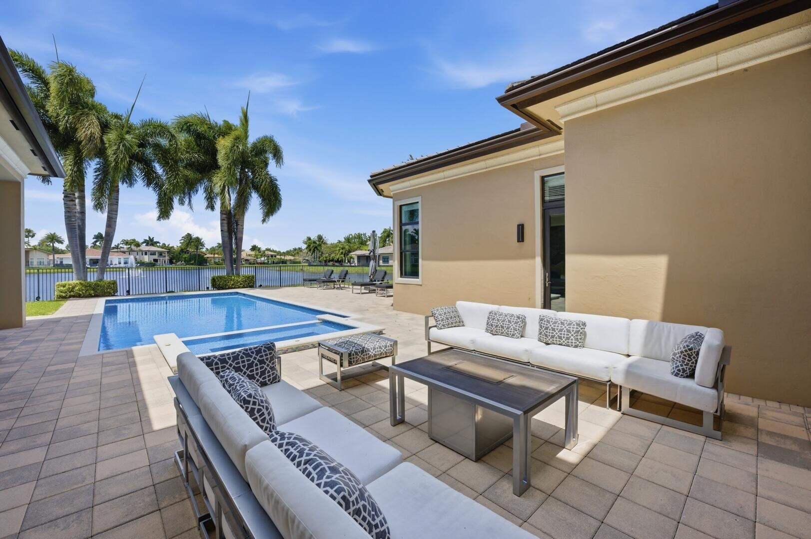 Tropical Landscaping