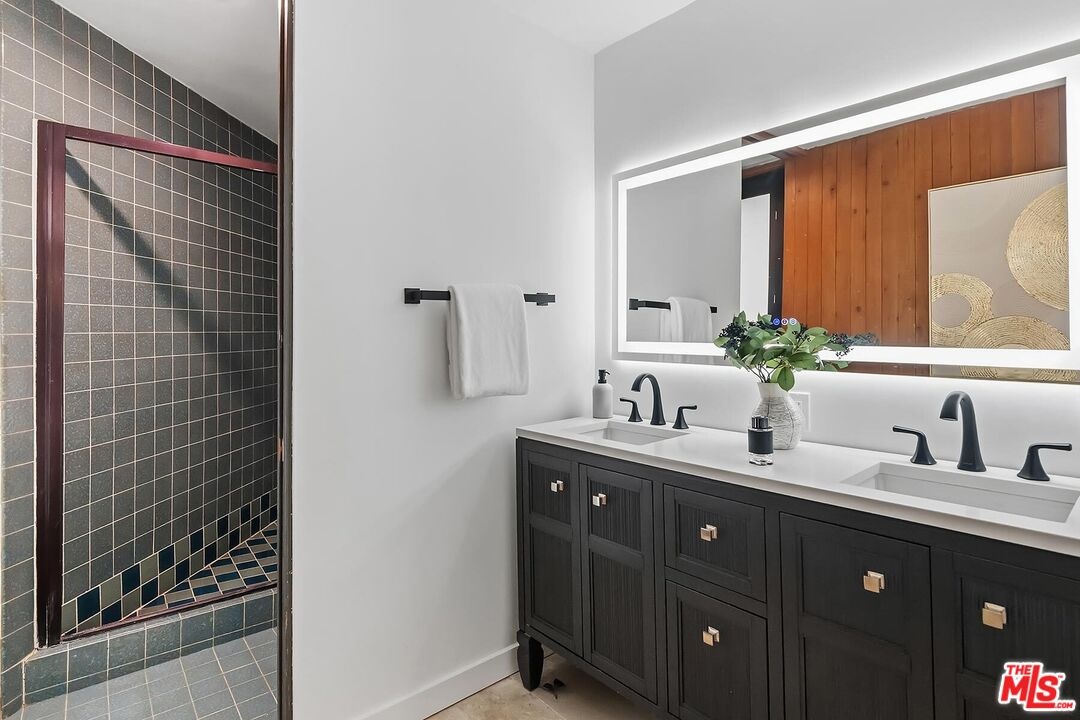 Downstairs Guest Bathroom