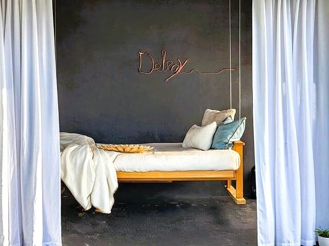 BEST PLACE TO DAY DREAM