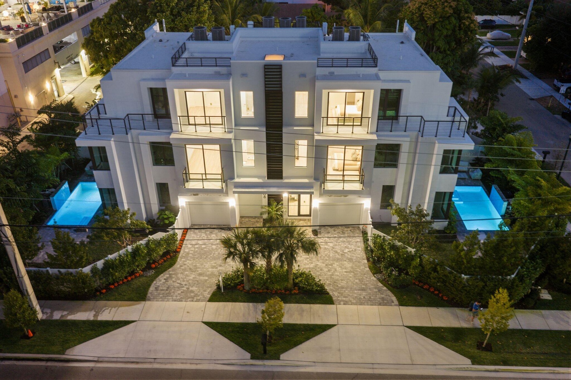 408 Southeast 2nd St - 95.jpg-SMALL